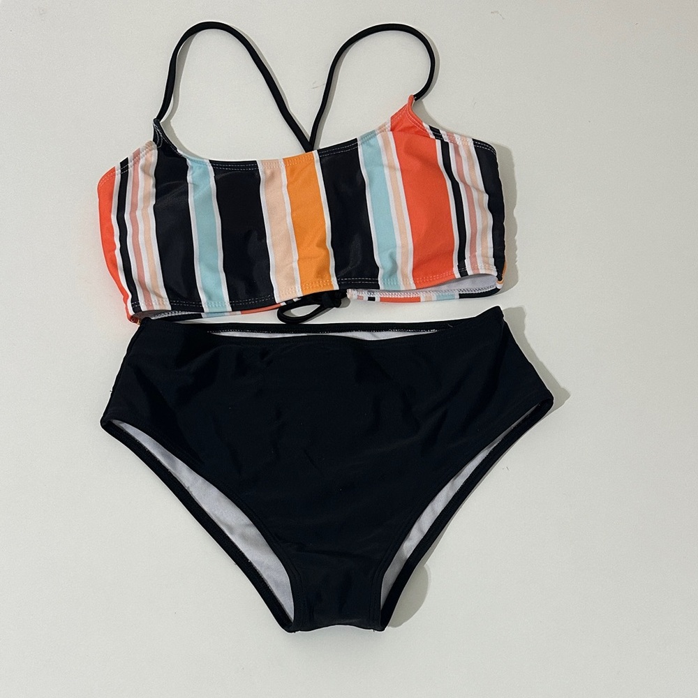 ROMWE Black and Multi-Colored 2 Piece swimsuit